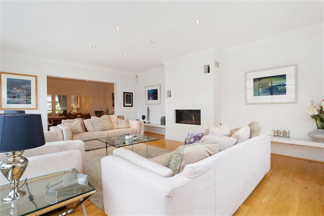 16 Castleknock Green, Castleknock, Dublin
