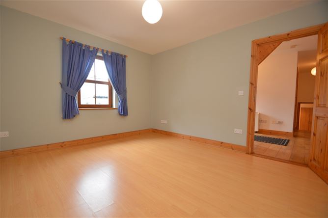 1 Taobh Na Chnoic, Barrack Hill, Ballycotton, Cork