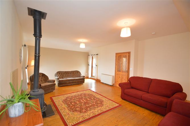 1 Taobh Na Chnoic, Barrack Hill, Ballycotton, Cork
