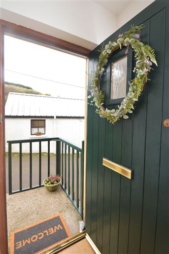 1 Taobh Na Chnoic, Barrack Hill, Ballycotton, Cork