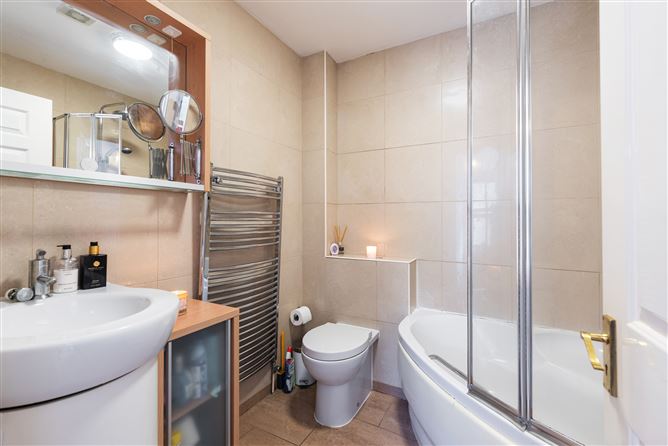 36 Glenbourne Road, Leopardstown, Dublin 18