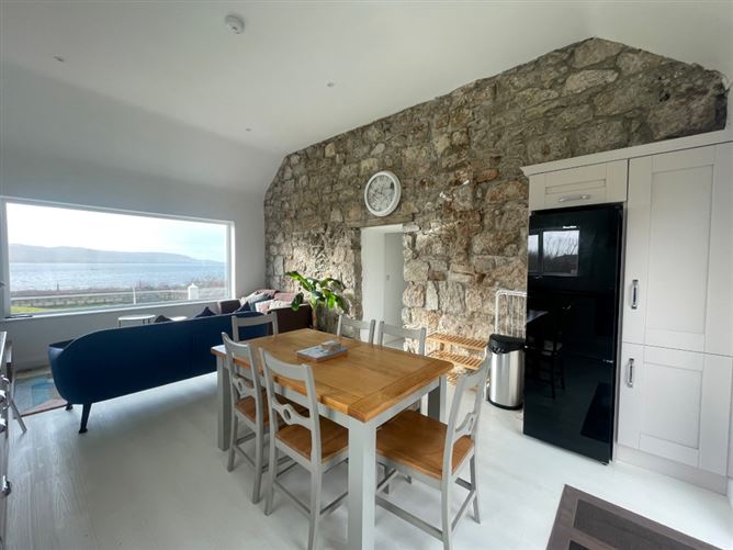 Little White Cottage, Meenmore, Dungloe, Donegal