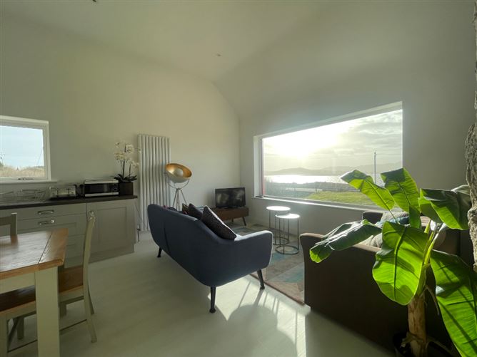 Little White Cottage, Meenmore, Dungloe, Donegal