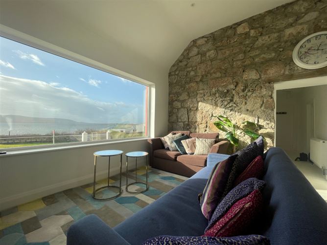 Little White Cottage, Meenmore, Dungloe, Donegal
