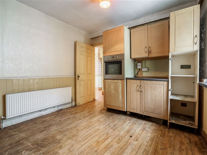 26 Mill Street,Carrick On Suir,Co. Tipperary,E32 WP57