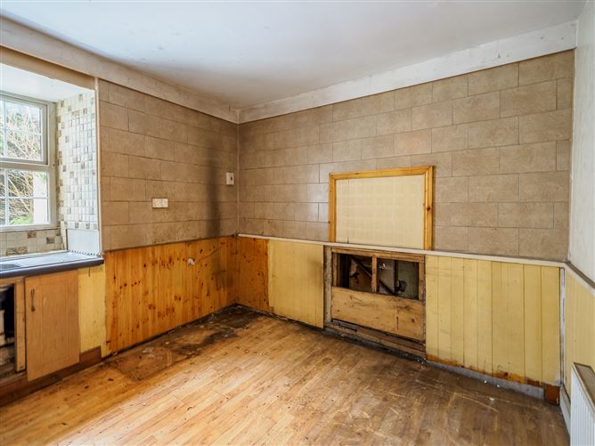 26 Mill Street,Carrick On Suir,Co. Tipperary,E32 WP57
