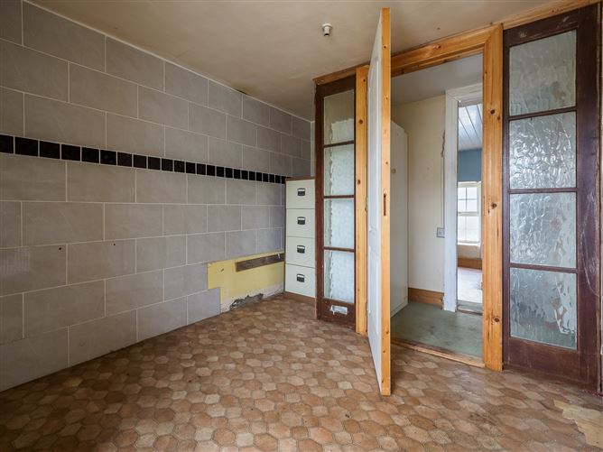 26 Mill Street,Carrick On Suir,Co. Tipperary,E32 WP57
