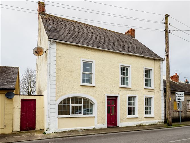 26 Mill Street,Carrick On Suir,Co. Tipperary,E32 WP57