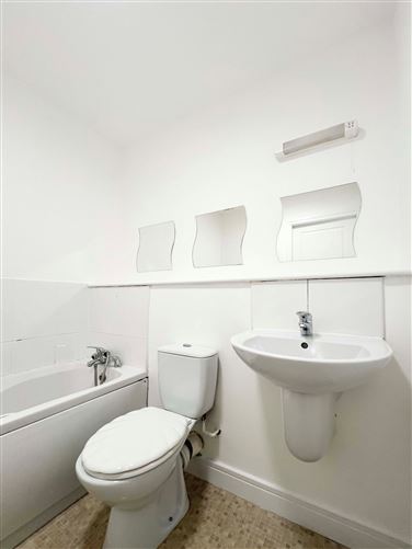 Apartment 6, Mayeston Crescent, Saint Margaret's Road, Finglas, Dublin 11
