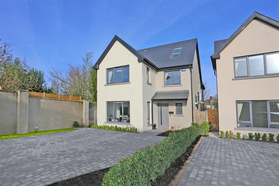 1 Revington Gardens, North Circular Road, Limerick