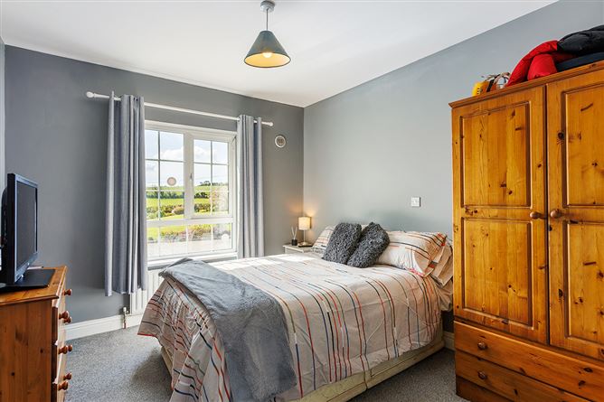 D'Loughtane, Youghal, Clashmore, Waterford