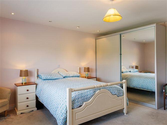 D'Loughtane, Youghal, Clashmore, Waterford