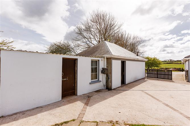 D'Loughtane, Youghal, Clashmore, Waterford