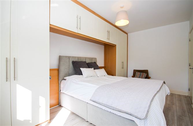 10 Tymon Farm, Tallaght, Dublin 24