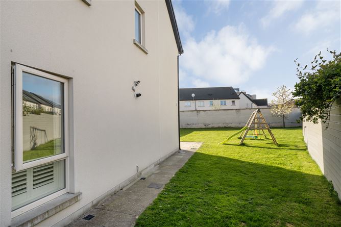 48 Cuil Duin Avenue, Citywest, Co. Dublin