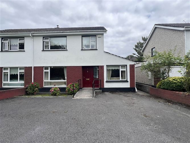 14 Prior Park Green, Clonmel, County Tipperary
