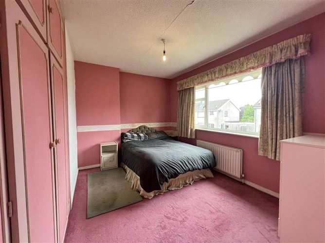 14 Prior Park Green, Clonmel, County Tipperary