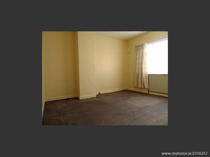 2 Lakelands Drive, Stillorgan, Co. Dublin