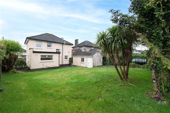 Jenel, Hettyfield, Douglas, Cork