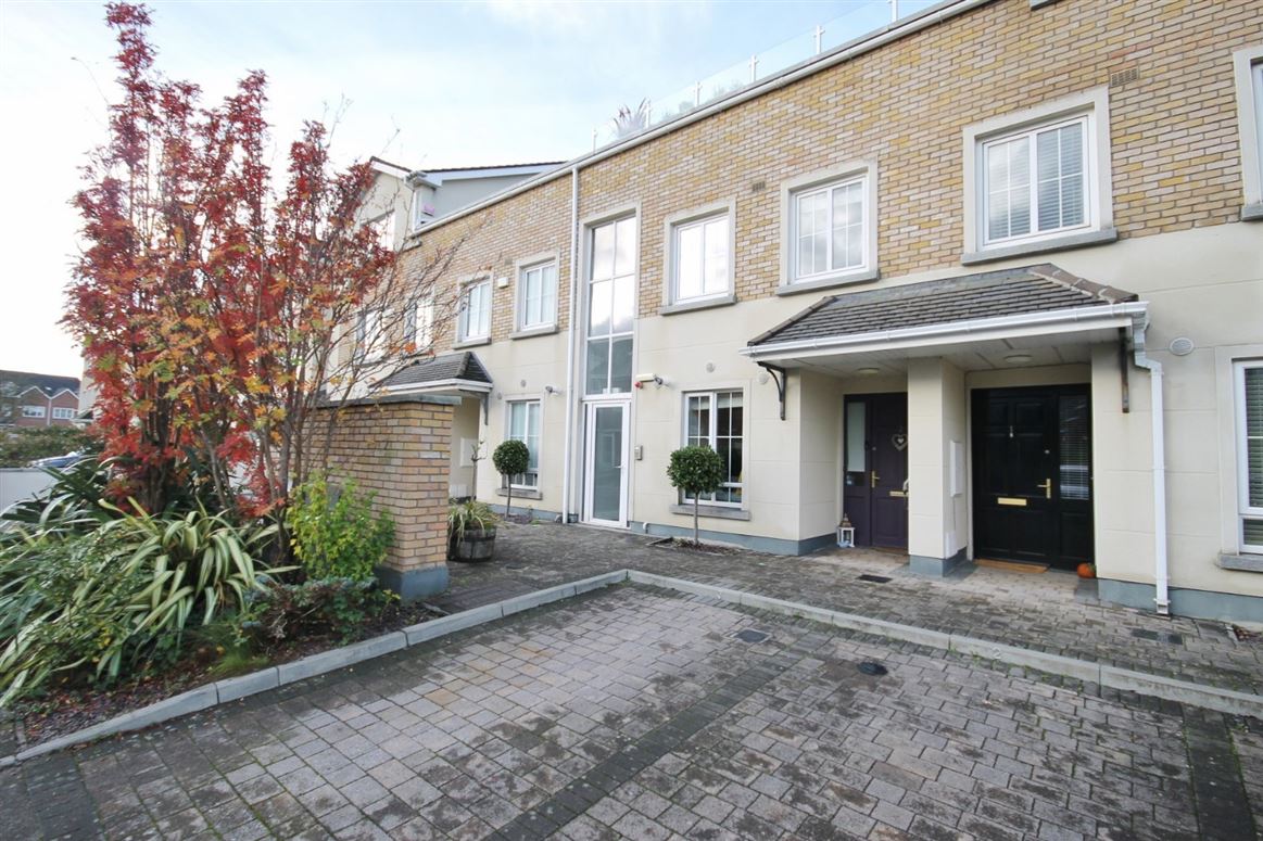 2 Peyton Drive, Rathcoole, Co. Dublin