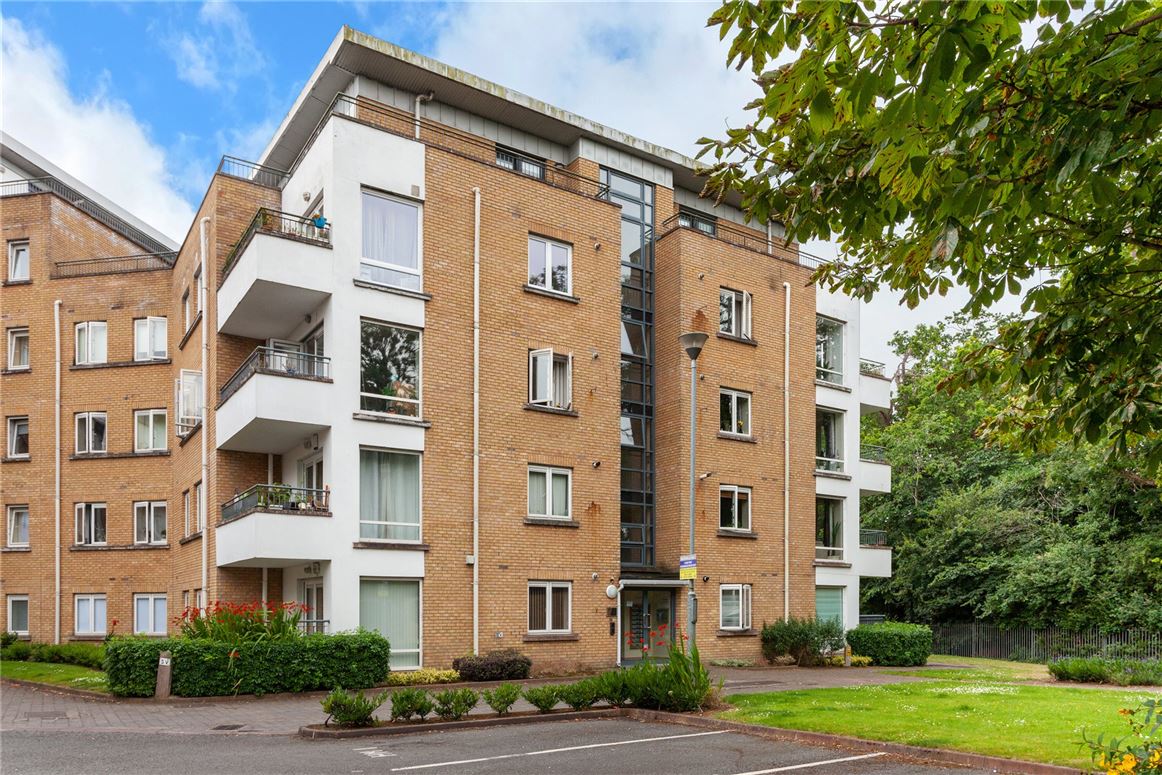 35 Waterville Hall, Waterville, Blanchardstown, Dublin 15 Sherry