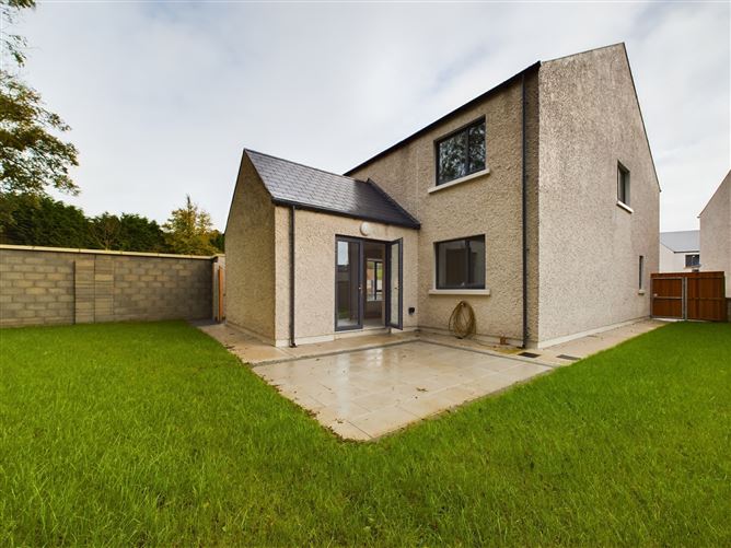 24 The Hamlet, Harpers Creek, Glounthaune, Cork