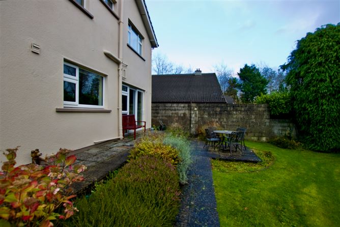 Antonville, Ballymahon Road, Athlone, Co. Westmeath