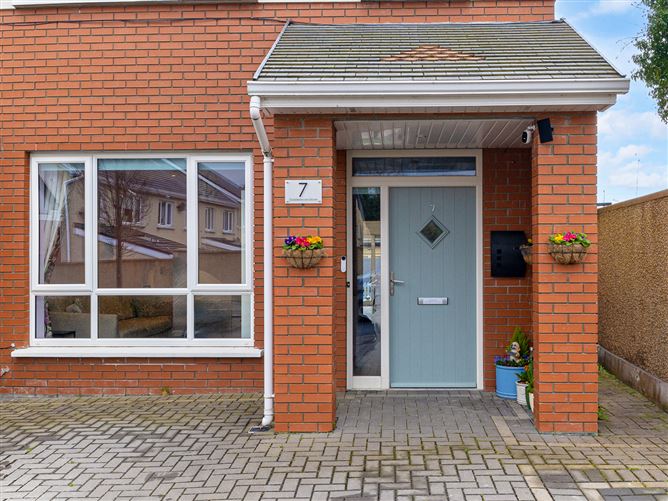 7 Dodderbrook Grove, Ballycullen, Dublin 24