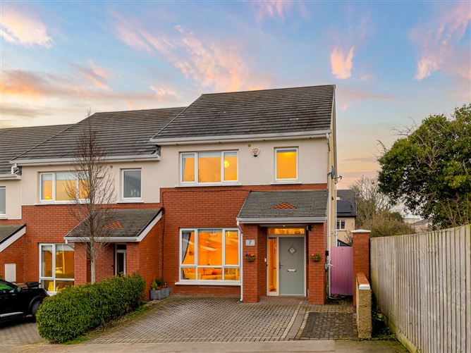 7 Dodderbrook Grove, Ballycullen, Dublin 24