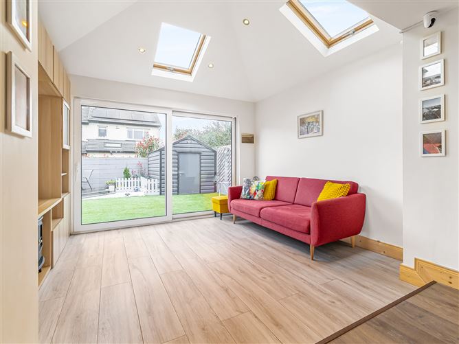 7 Dodderbrook Grove, Ballycullen, Dublin 24