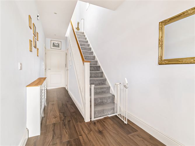 7 Dodderbrook Grove, Ballycullen, Dublin 24