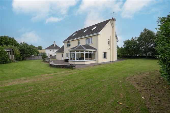 1 The Grove, Lissagroom, Crossbarry, Co. Cork