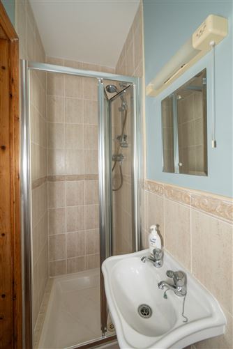 1 The Grove, Lissagroom, Crossbarry, Co. Cork