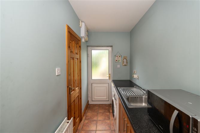 1 The Grove, Lissagroom, Crossbarry, Co. Cork