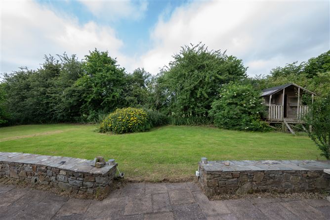 1 The Grove, Lissagroom, Crossbarry, Co. Cork