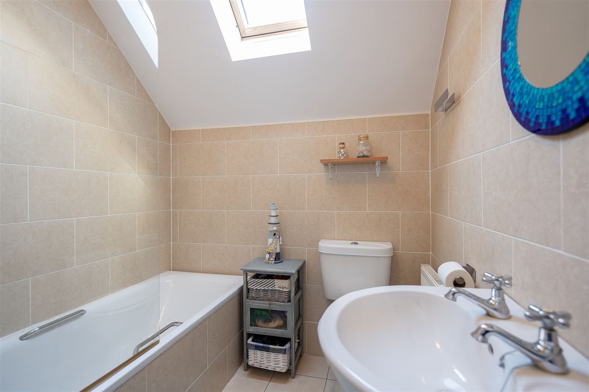 6 Heather Park, Kenmare, Co. Kerry, V93 V5WA