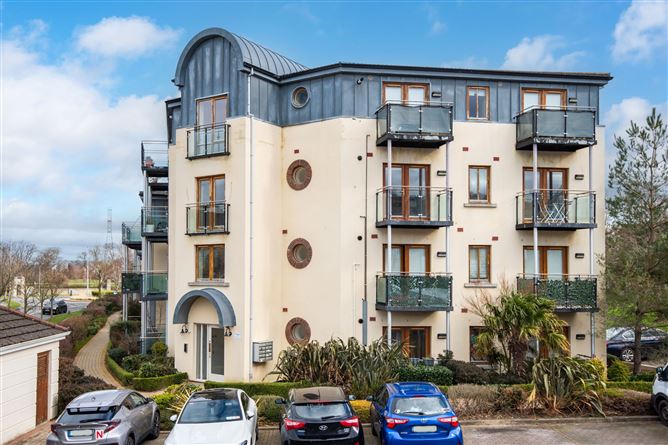 27 Stocking Wood Hall, Stocking Avenue, Rathfarnham,   Dublin 16