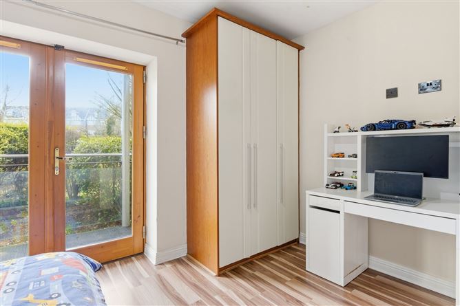 27 Stocking Wood Hall, Stocking Avenue, Rathfarnham,   Dublin 16