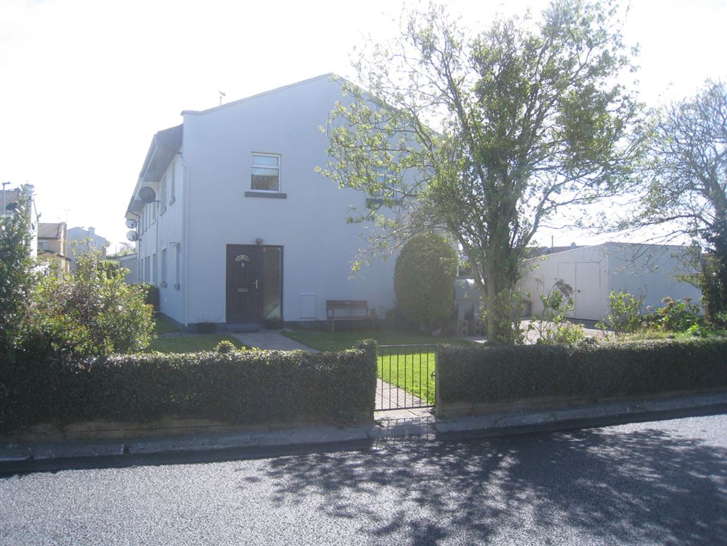 12 Devine Crescent, Edgeworthstown, Co. Longford