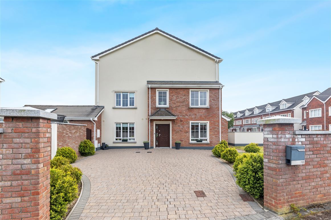 18 Peyton Drive, Rathcoole, Dublin