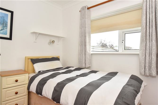 3 Whitestrand Avenue, Salthill, Galway