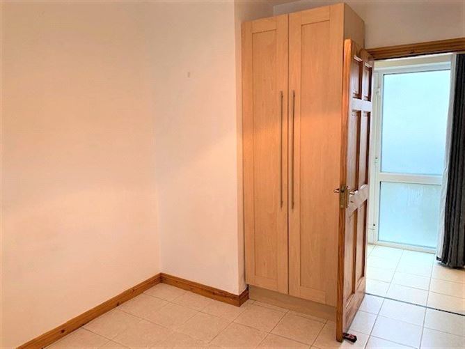 3 Whitestrand Avenue, Salthill, Galway