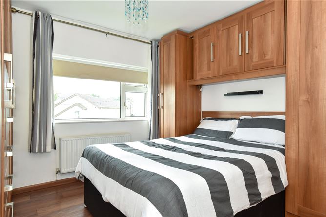 3 Whitestrand Avenue, Salthill, Galway