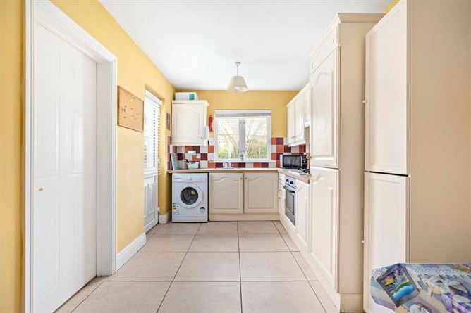 16 Earlsfort Close, Lucan, Dublin
