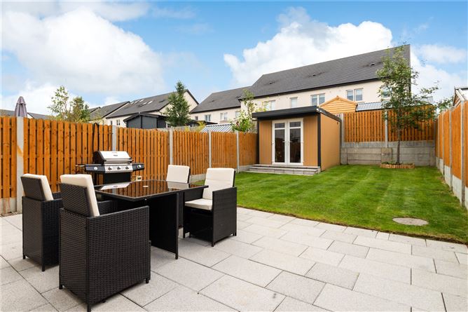 12 Shackleton Avenue, Shackelton Park, Lucan, Co. Dublin