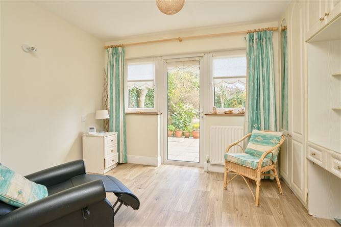 15 Strand Road, Sutton, Dublin 13