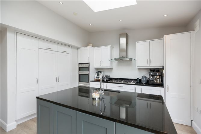 16 Leopardstown Park, Stillorgan, Co. Dublin