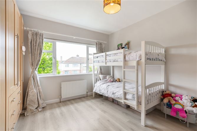 16 Leopardstown Park, Stillorgan, Co. Dublin