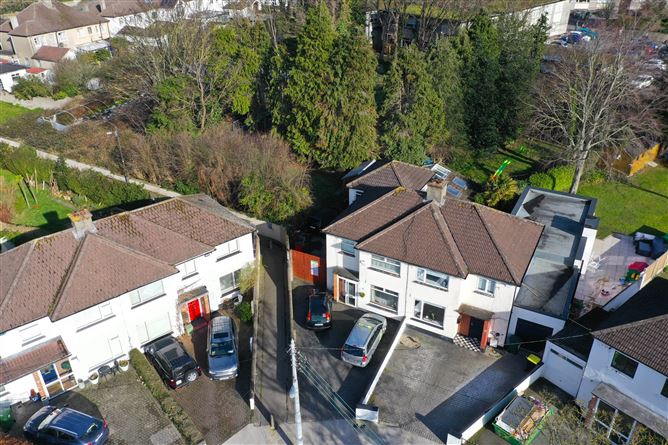52 Copeland Grove, Clontarf, Dublin 3