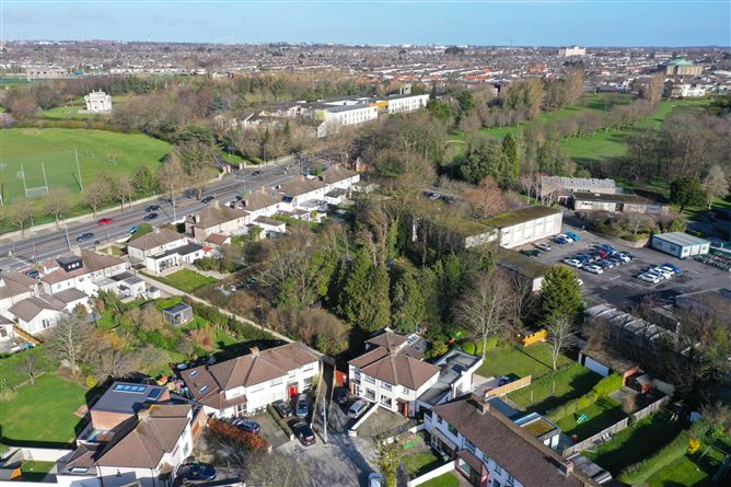 52 Copeland Grove, Clontarf, Dublin 3